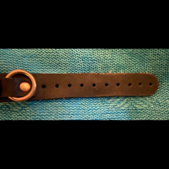 Genuine Leather metal ring/hoop cuff bracelet - Picture 4 of 11